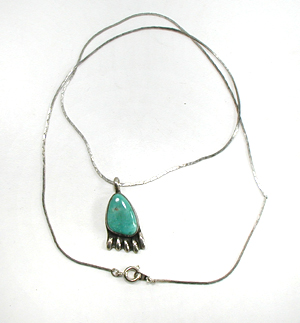 turquoise and sterling silver bear paw pendant with 20 inch cobra chain