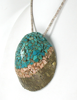 vintage Kewa Santo Domingo mosaic inlay shell pendant on heishi necklace