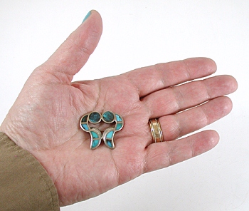 Vintage sterlling silver Turquoise Inlay Pin