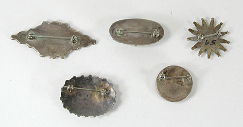 Five vintage and contemporary Sterling Silver and turquoise pins