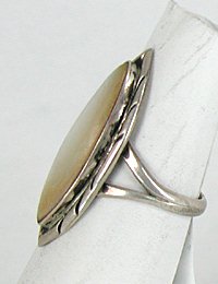Authentic Vintage  Sterling Silver Mother of Pearl Ring size 5 3/4