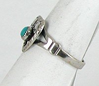 Authentic Native American Vintage Sterling Silver Turquoise ring