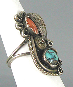 Vintage coral and turquoise ring size 7 1/4