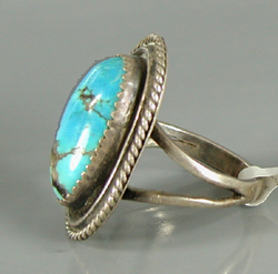 Vintage  turquoise ring size 7 1/4