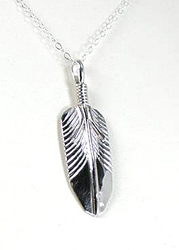 Robert Vandever Navajo hand made Sterling Silver Feather pendant with chain