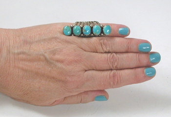 vintage sterling silver and Turquoise ring size 7 1/2