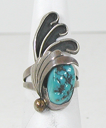 vintage sterling silver and Turquoise ring size 6