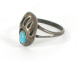 vintage sterling silver Turquoise bear paw baby ring size 4 1/2